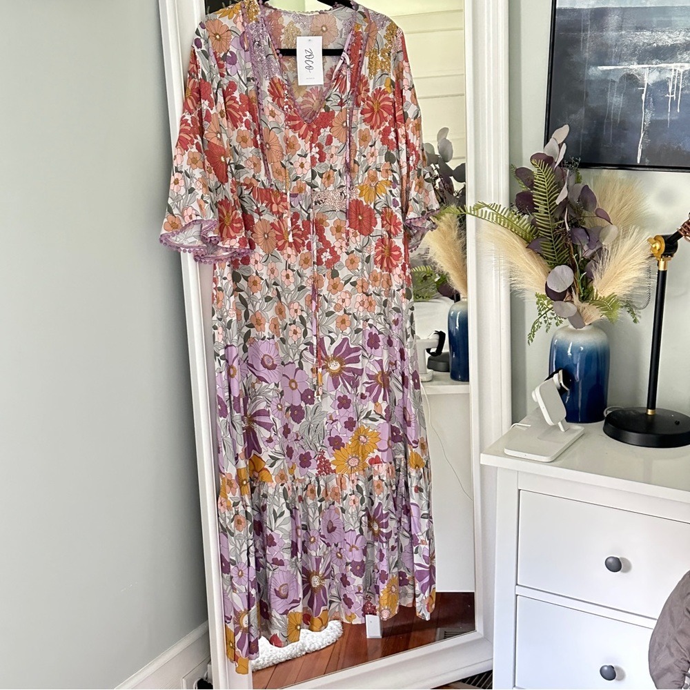 NWT - Shop Zoco Poppy midi Dress in size Large